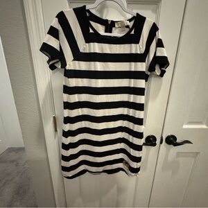 Michael‎ Kors Striped T-Shirt Dress with Gold MK Logo – Size M